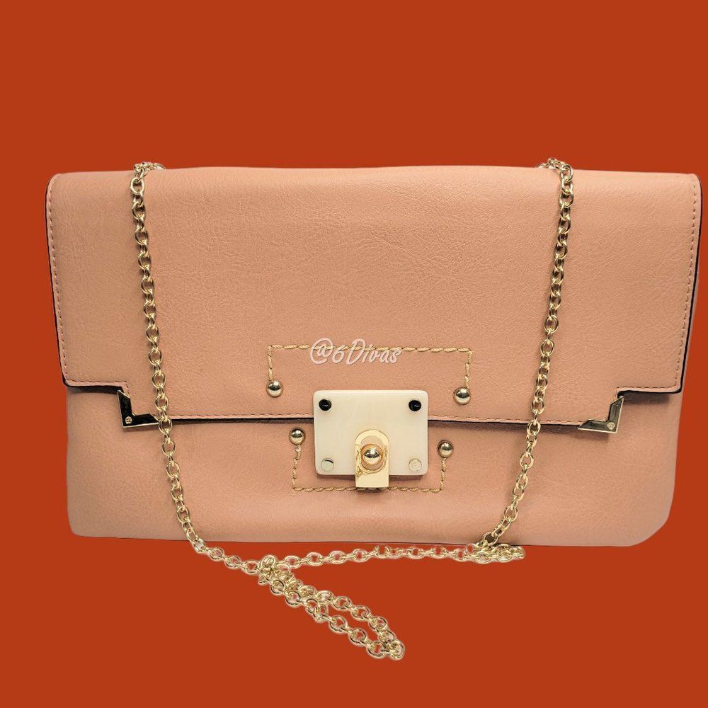 𝅺PEACH Colored Satchel Crossbody Handbag with Gold tone Chain Strap- NEW!